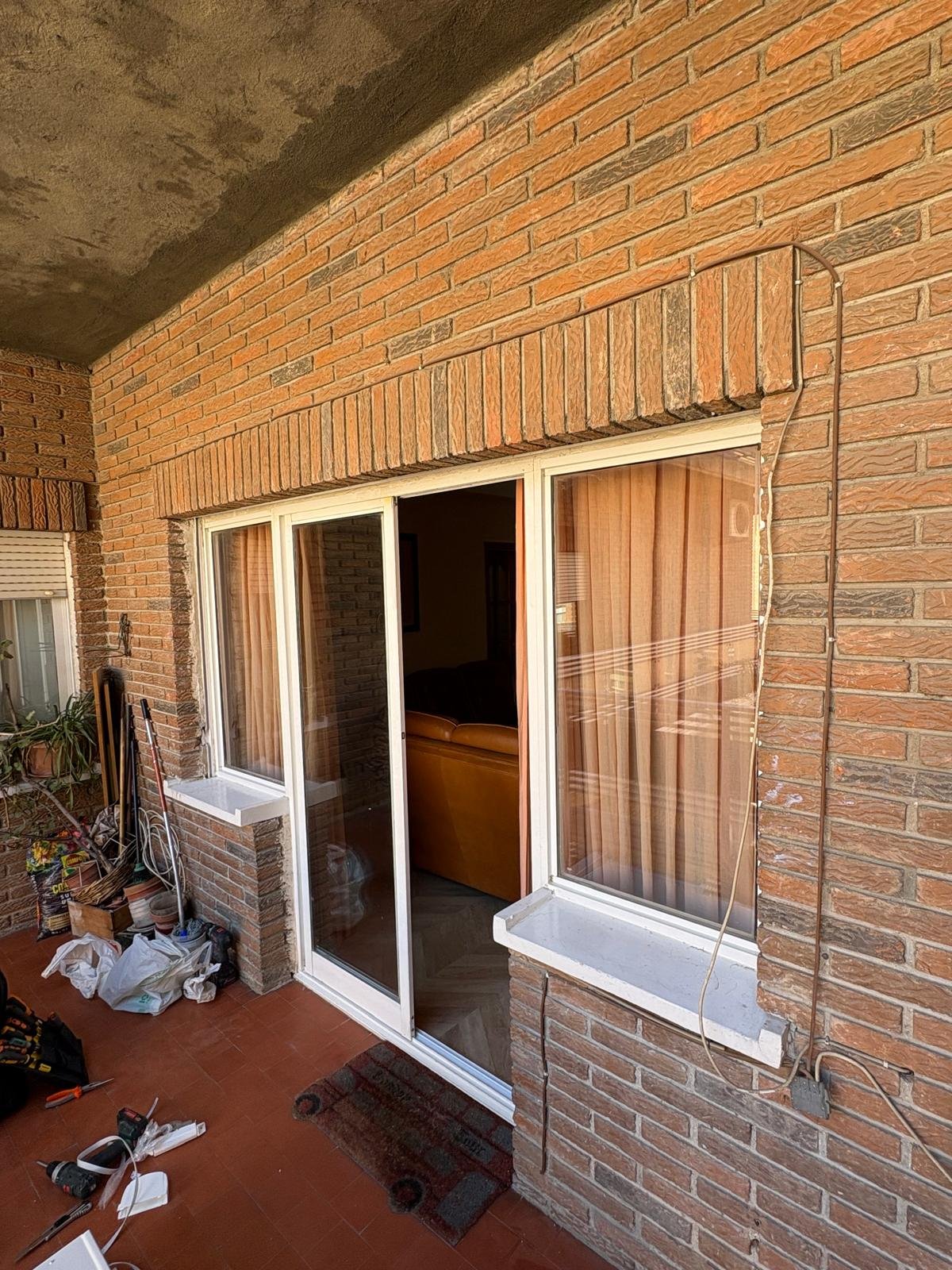 Antes - Persiana dañada